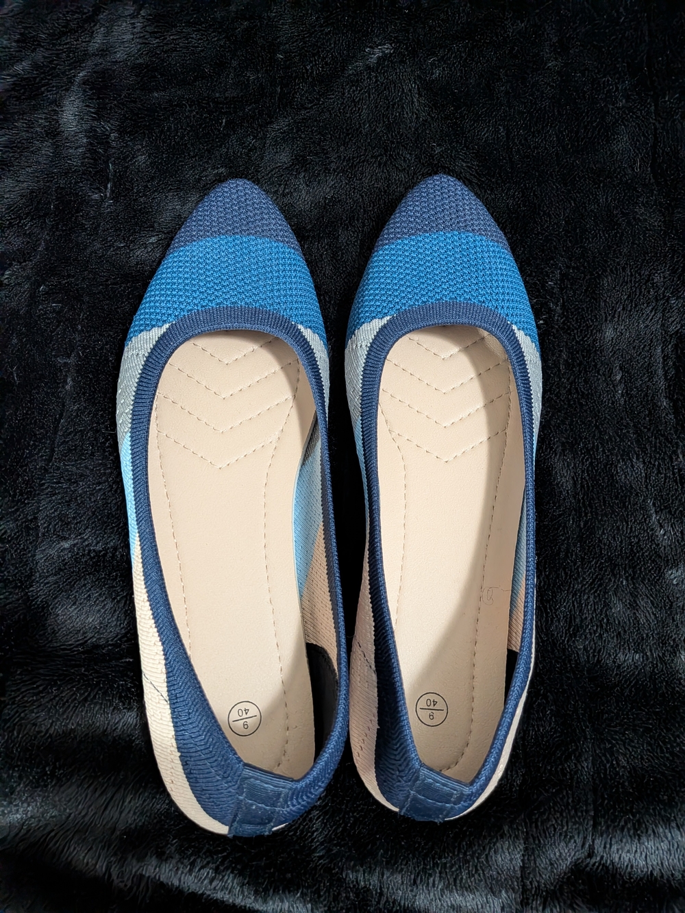 Blue Knit Pointed-Toe Women’s Flats